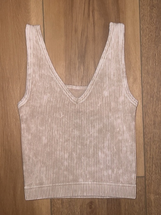 Zenana Outfitters Tops - Zenana - Cropped Ribbed V-Neck Tank Top - Tan
